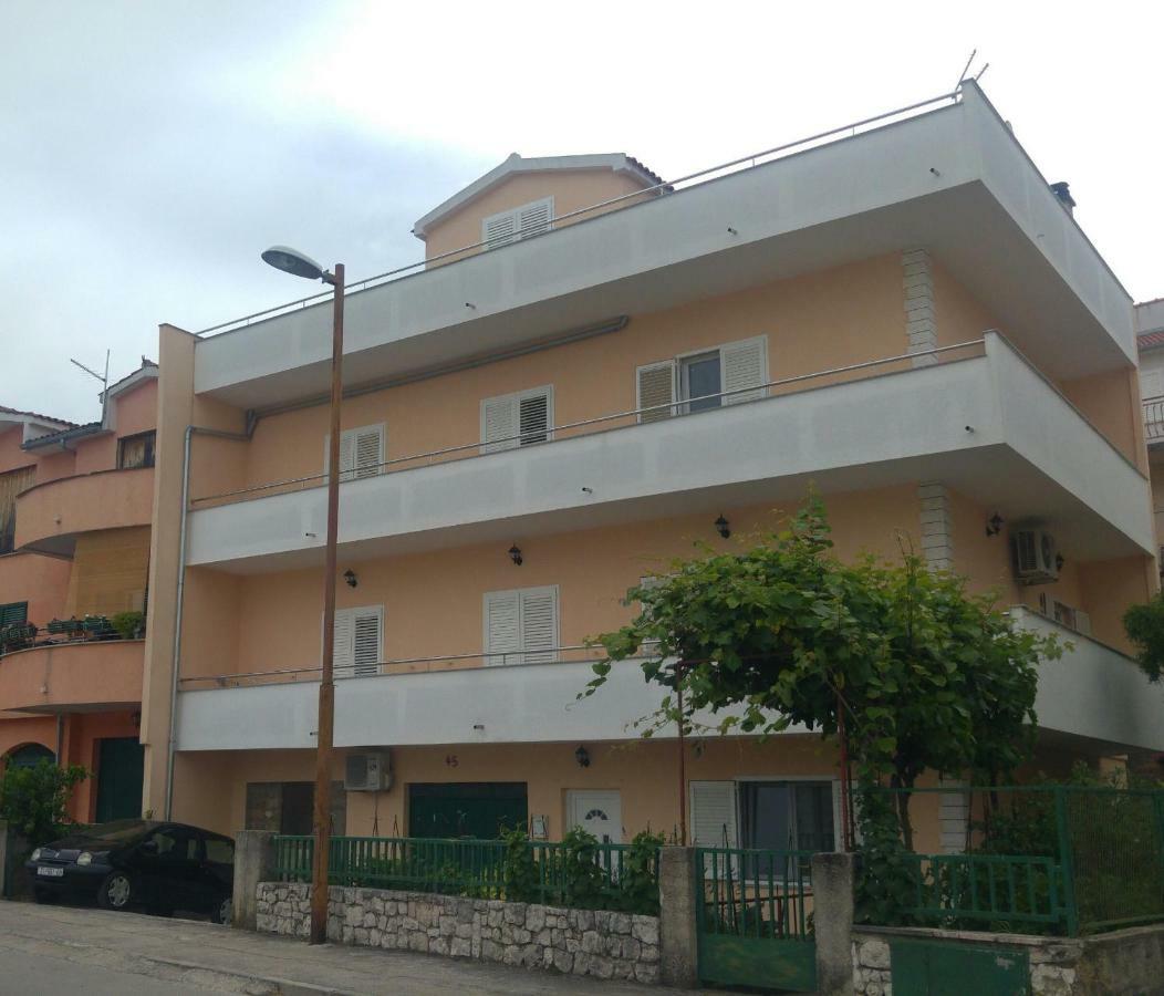 Apartment Star Danica*** ชิเบนิก ภายนอก รูปภาพ